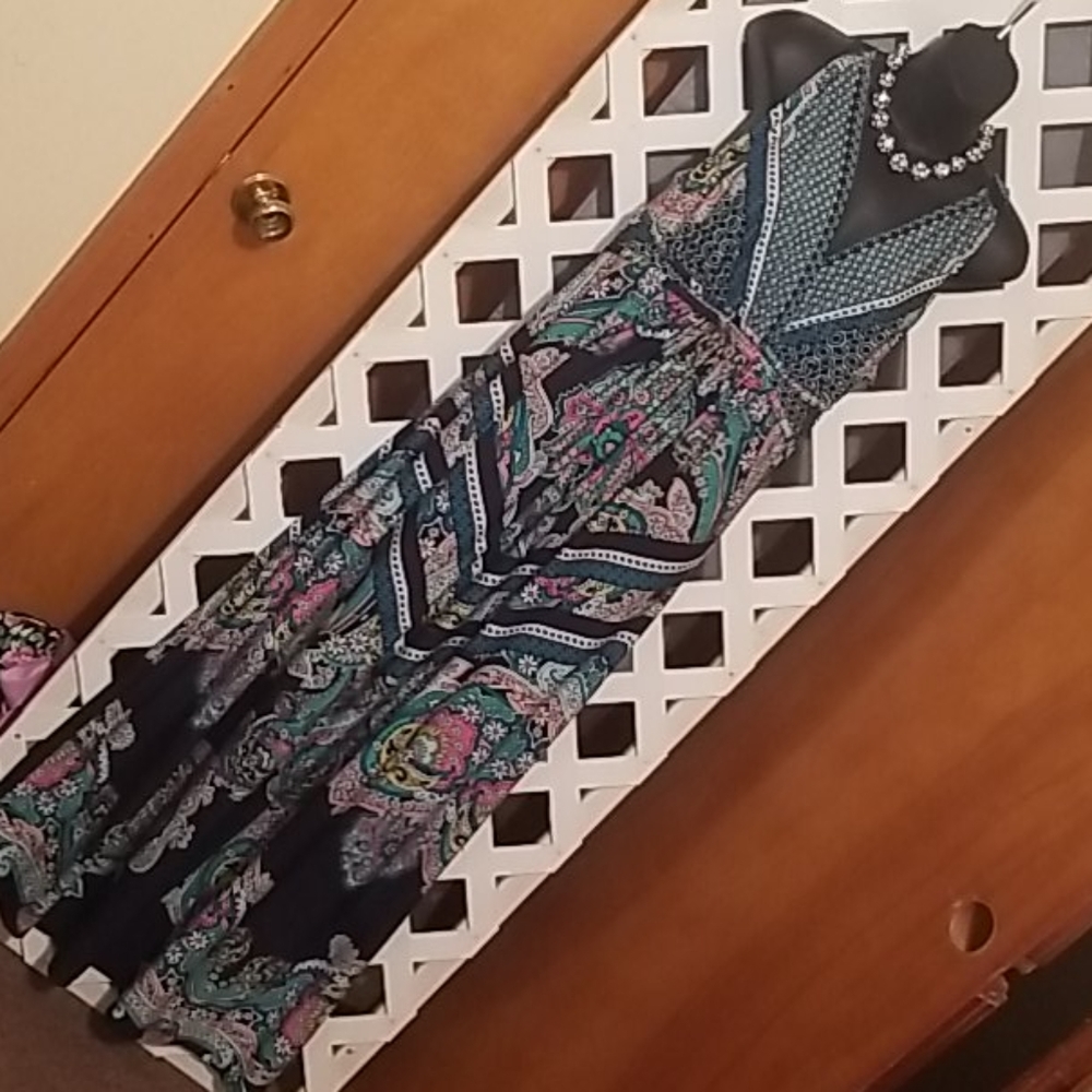 Metaphor Ladies dress Large